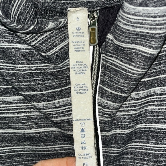 LULULEMON Athletica Half Zip-pullover Sweatshirt Reflective Stripes Size 6 Gray - Picture 5 of 15
